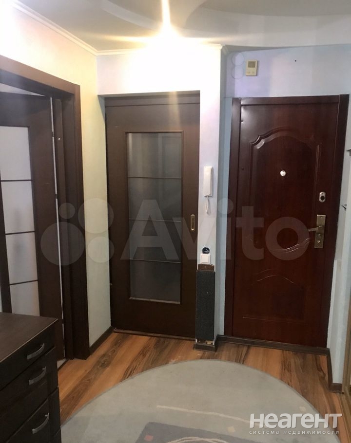 Сдается Многокомнатная квартира, 67 м²