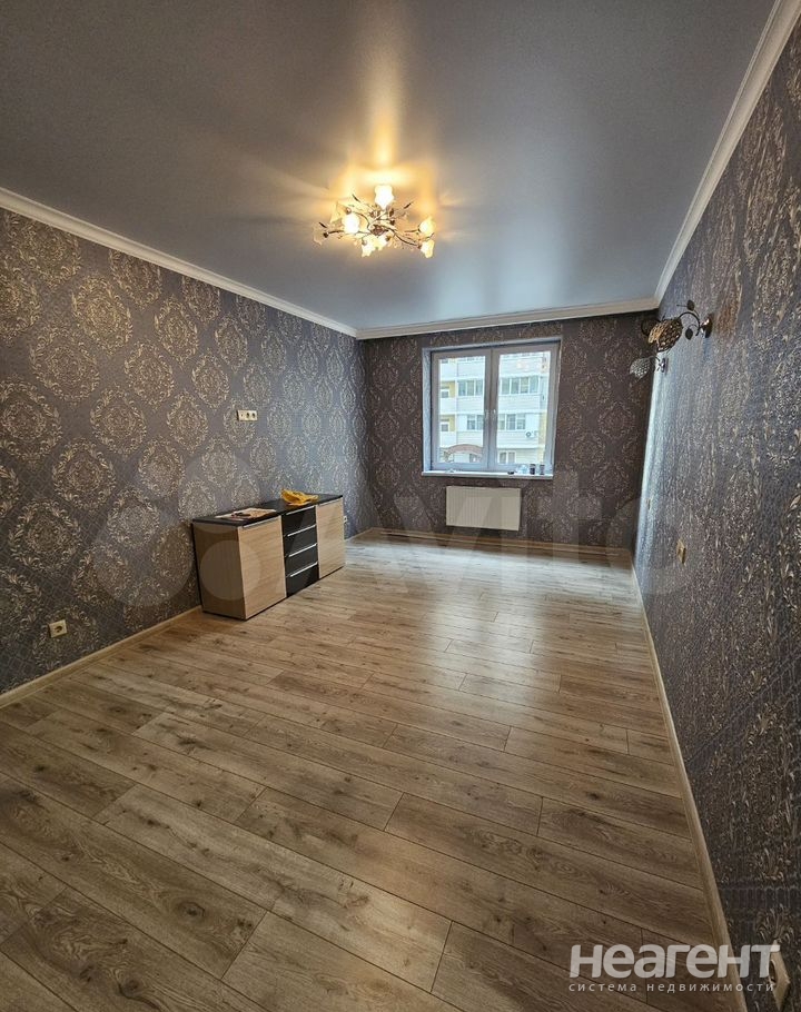 Продается 2-х комнатная квартира, 65 м²