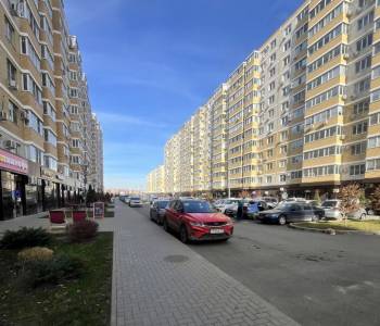 Продается 1-комнатная квартира, 36 м²