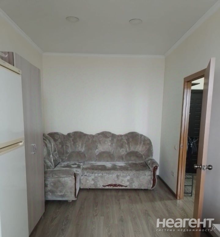 Сдается 1-комнатная квартира, 37 м²