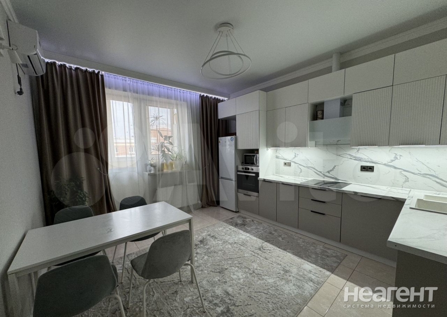 Продается 3-х комнатная квартира, 92 м²