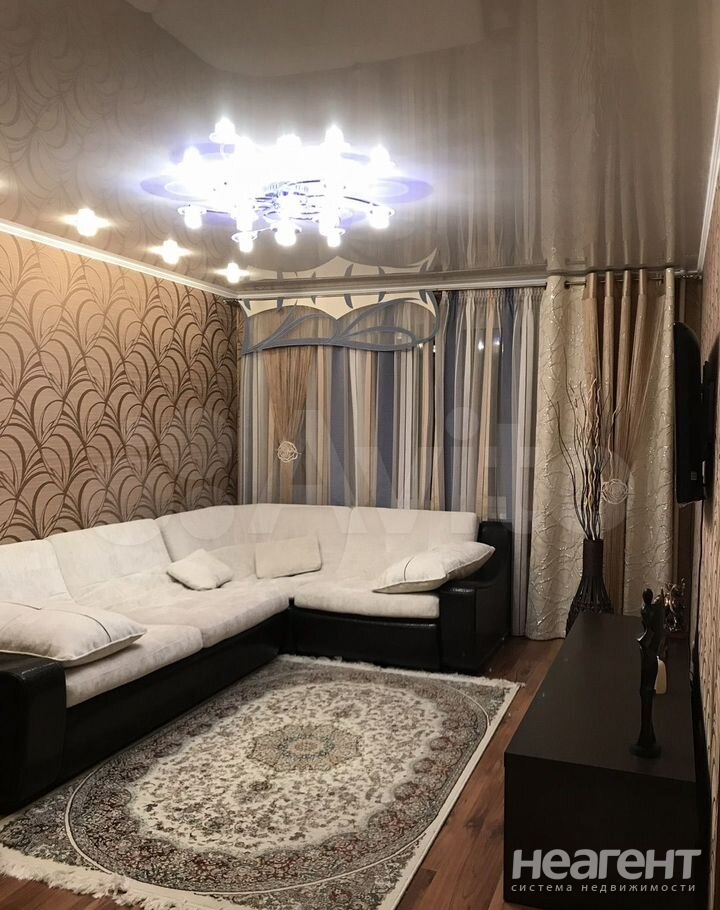 Сдается Многокомнатная квартира, 82 м²