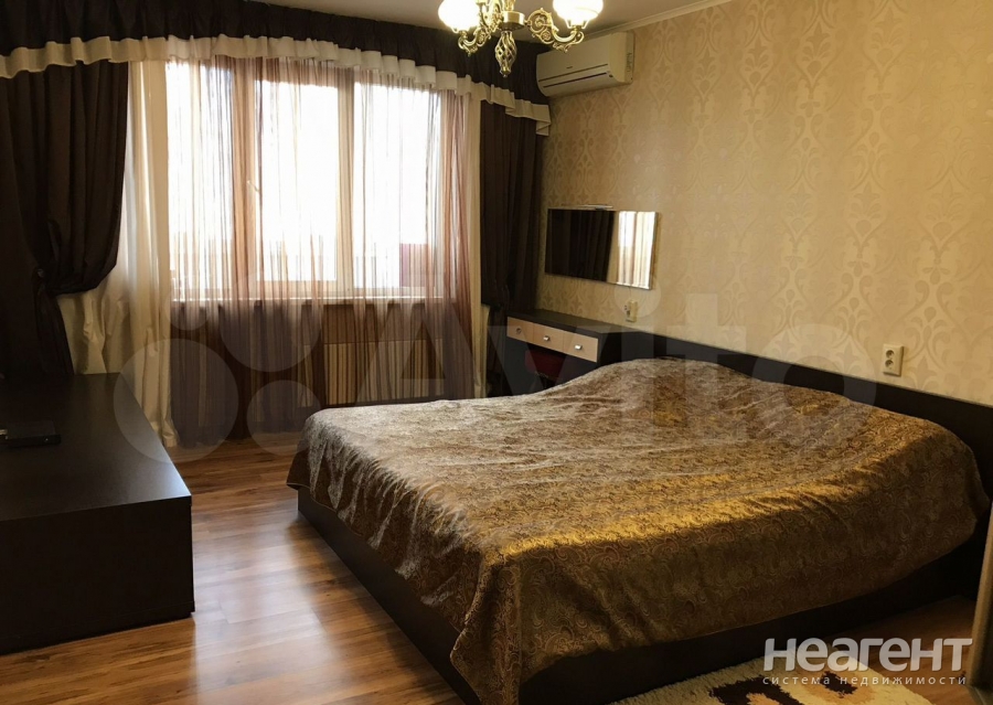 Сдается Многокомнатная квартира, 82 м²