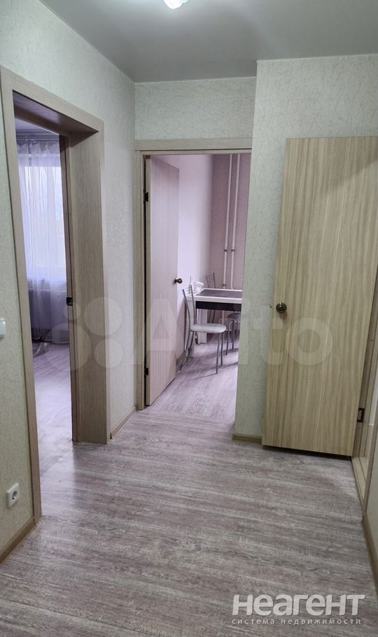 Сдается 1-комнатная квартира, 40,4 м²