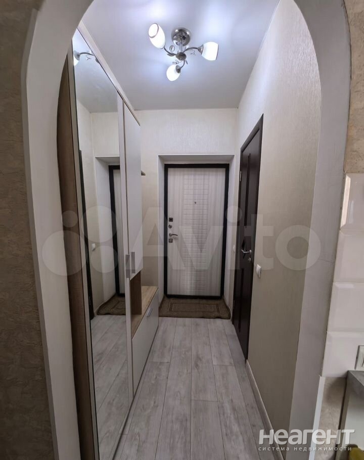 Продается 1-комнатная квартира, 18,1 м²