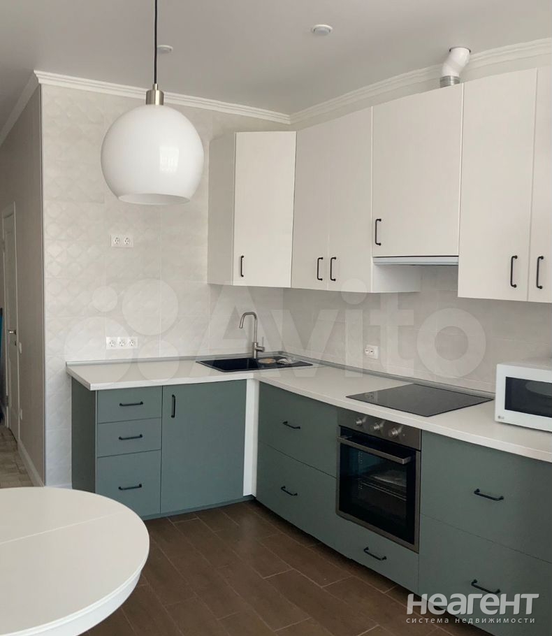 Сдается 1-комнатная квартира, 44 м²