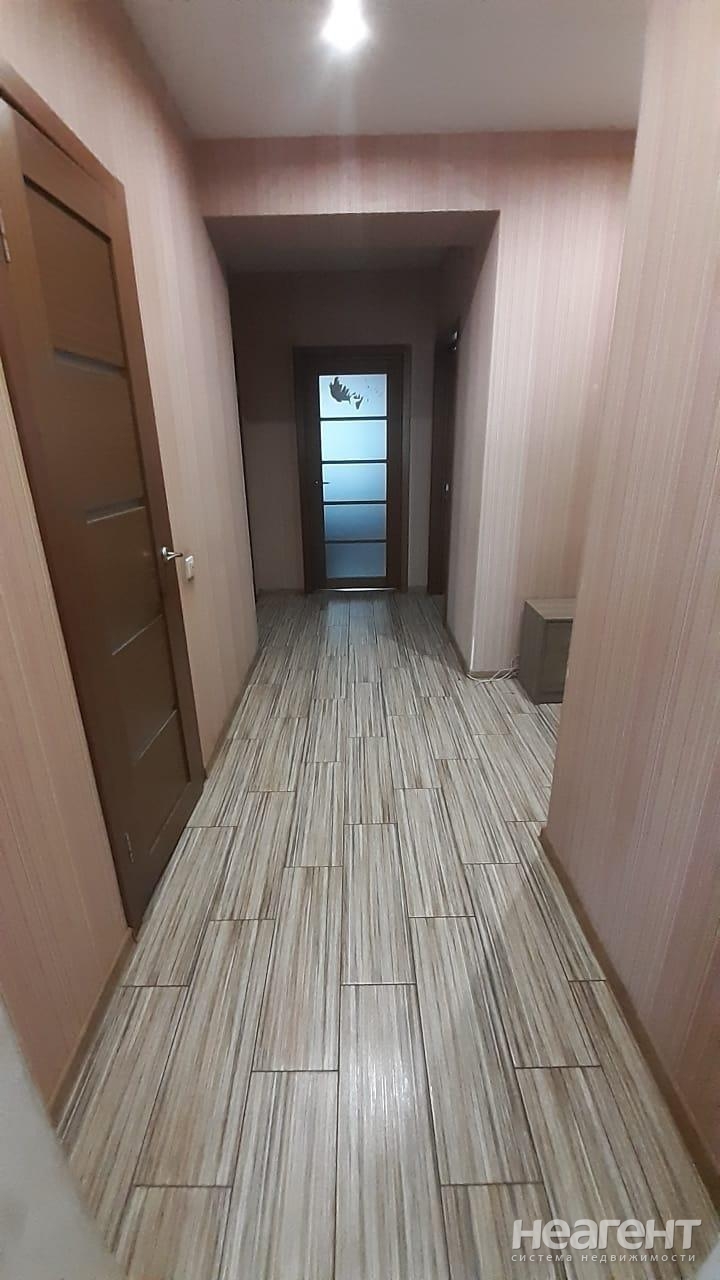 Сдается 2-х комнатная квартира, 58,4 м²