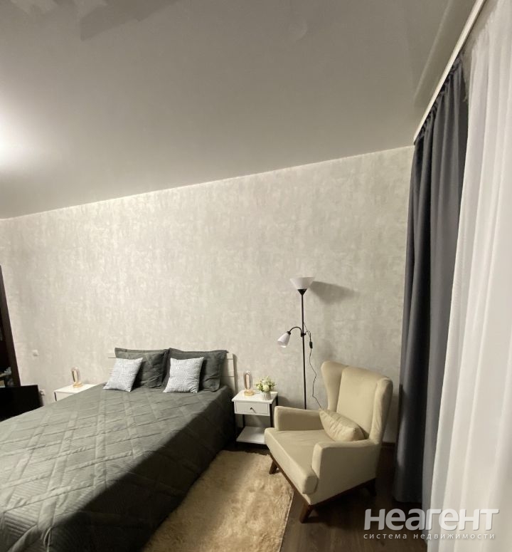 Сдается 1-комнатная квартира, 40 м²