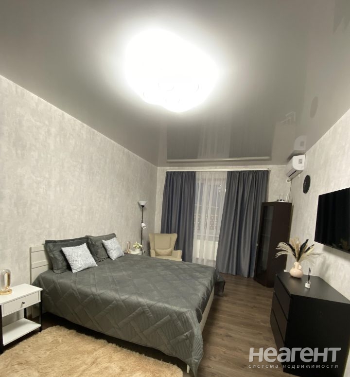 Сдается 1-комнатная квартира, 40 м²