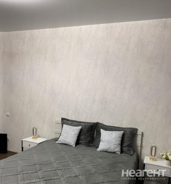 Сдается 1-комнатная квартира, 40 м²