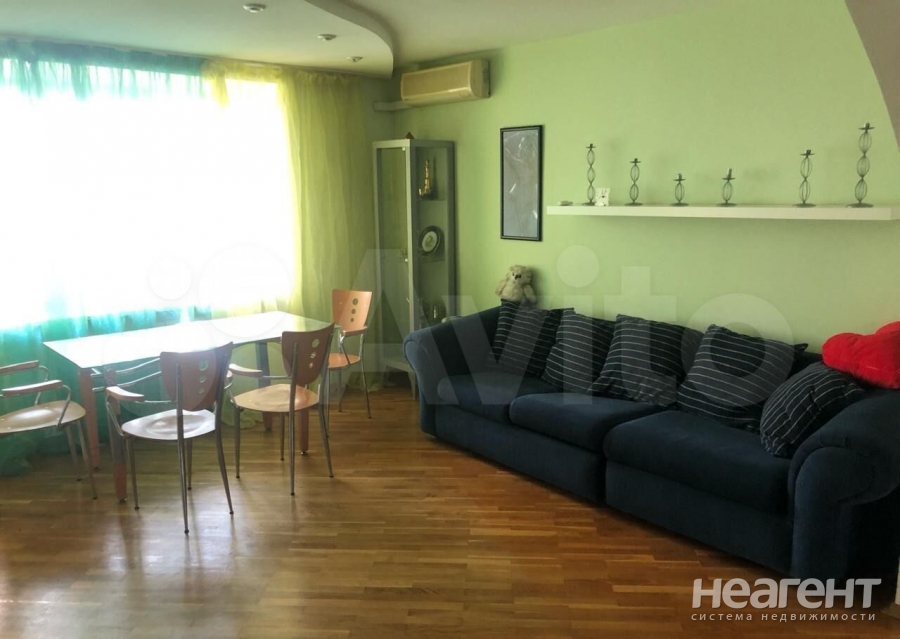 Сдается Многокомнатная квартира, 60 м²