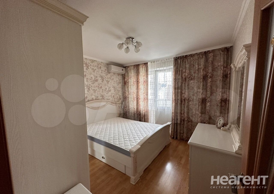 Сдается 2-х комнатная квартира, 60 м²