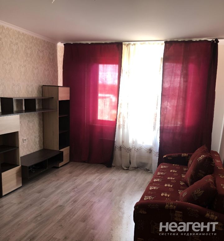 Сдается 1-комнатная квартира, 40 м²