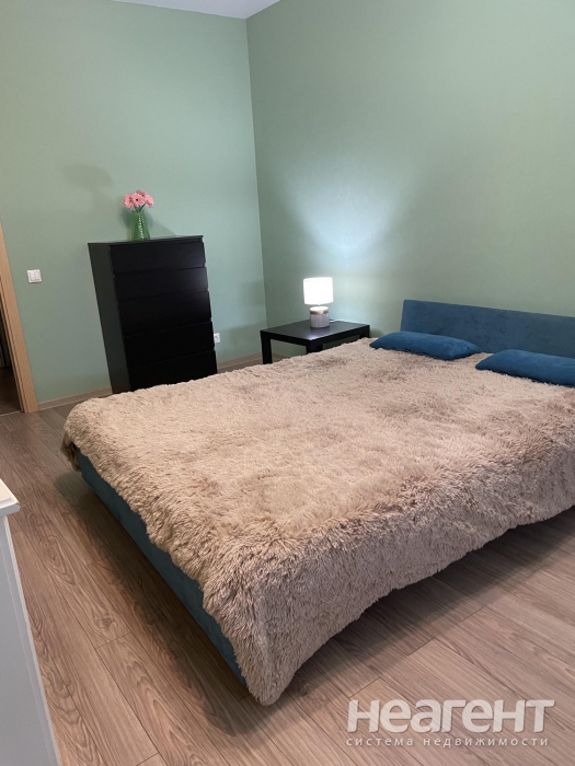 Сдается 1-комнатная квартира, 44,2 м²