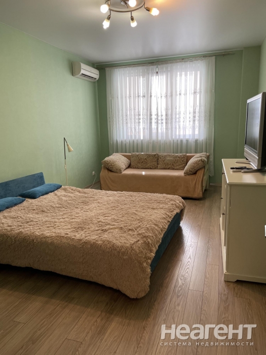 Сдается 1-комнатная квартира, 44,2 м²