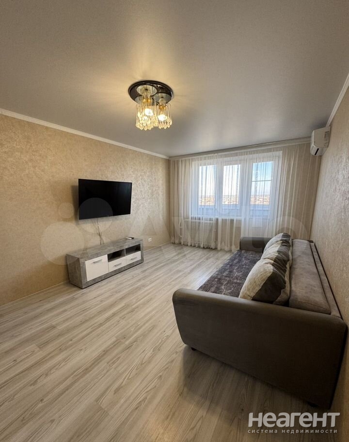 Сдается 1-комнатная квартира, 35 м²