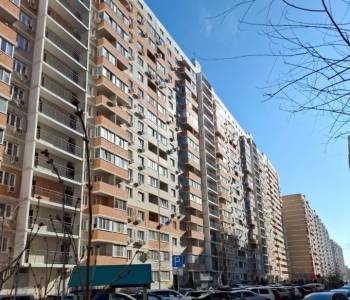 Продается 1-комнатная квартира, 39 м²