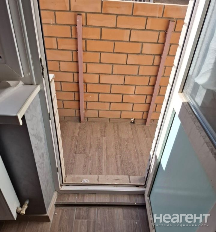 Продается 1-комнатная квартира, 39 м²