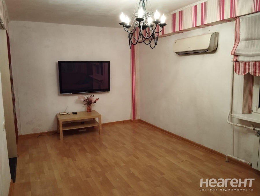 Сдается 2-х комнатная квартира, 42 м²