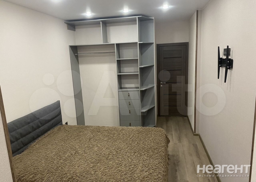 Сдается 2-х комнатная квартира, 40 м²