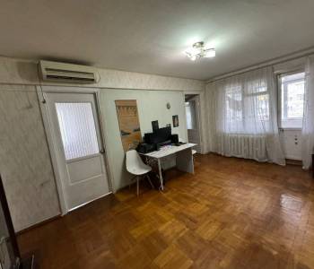 Продается Многокомнатная квартира, 87 м²