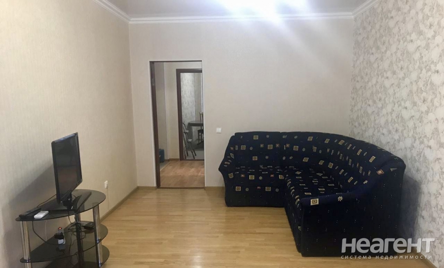 Сдается 1-комнатная квартира, 44 м²