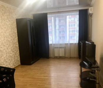 Сдается 1-комнатная квартира, 44 м²