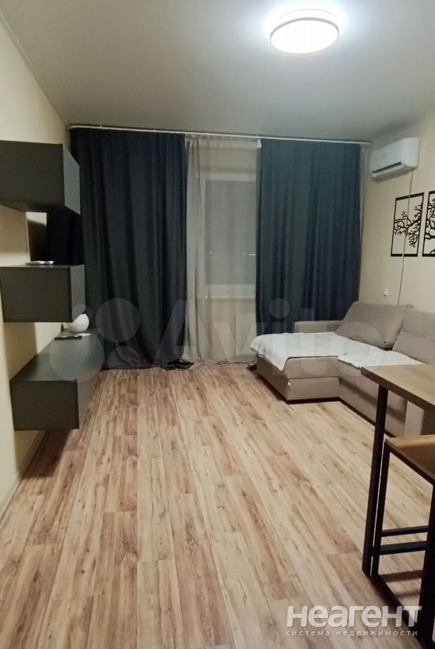 Сдается 1-комнатная квартира, 30 м²