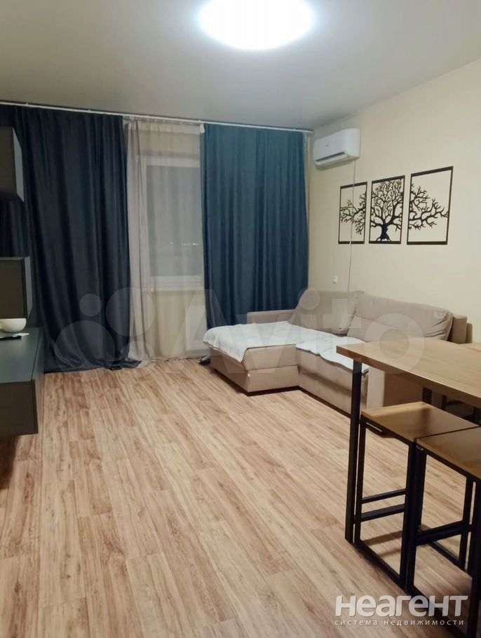 Сдается 1-комнатная квартира, 30 м²