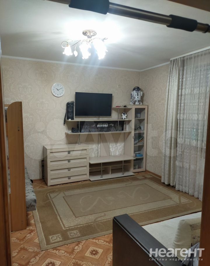 Продается 1-комнатная квартира, 39,2 м²