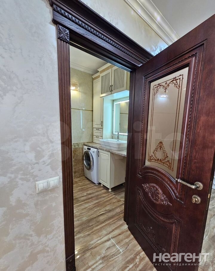 Сдается 2-х комнатная квартира, 68 м²