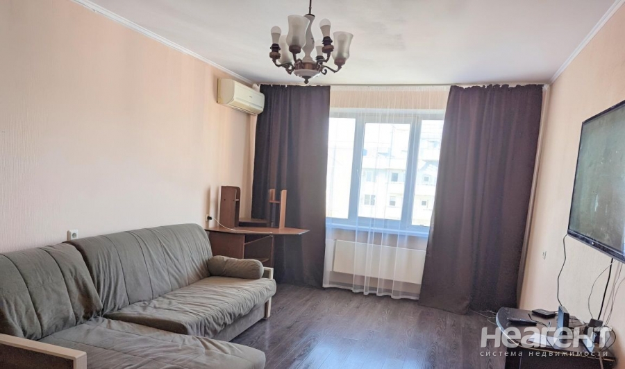 Сдается 2-х комнатная квартира, 66 м²