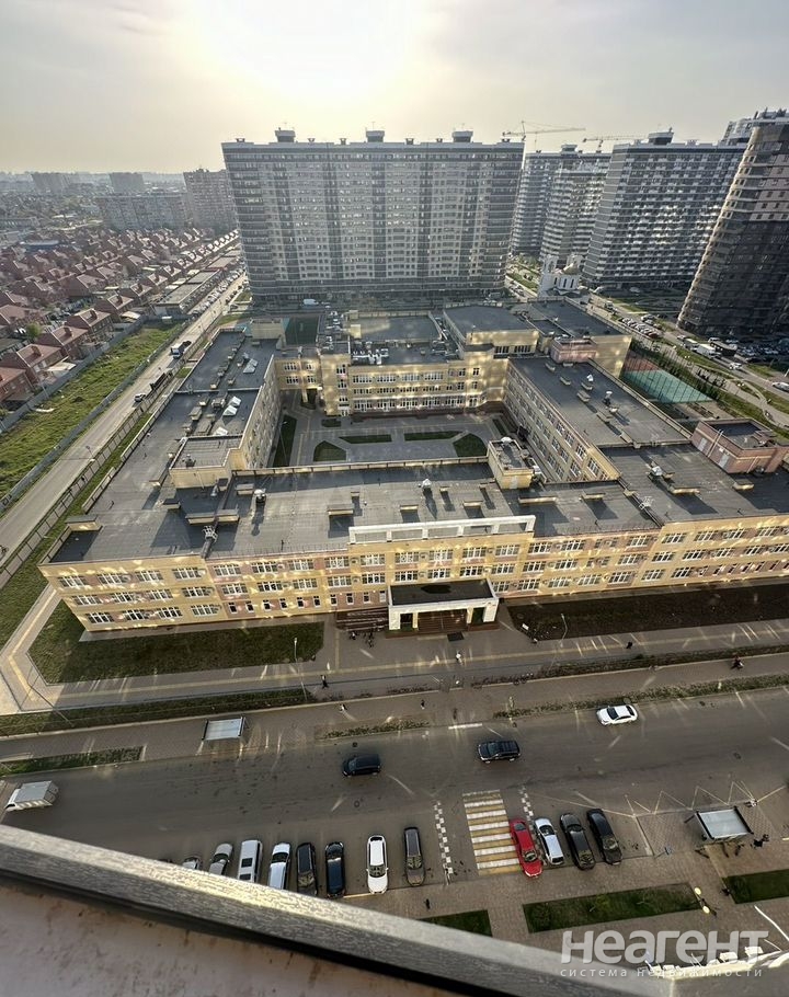 Сдается 1-комнатная квартира, 48 м²