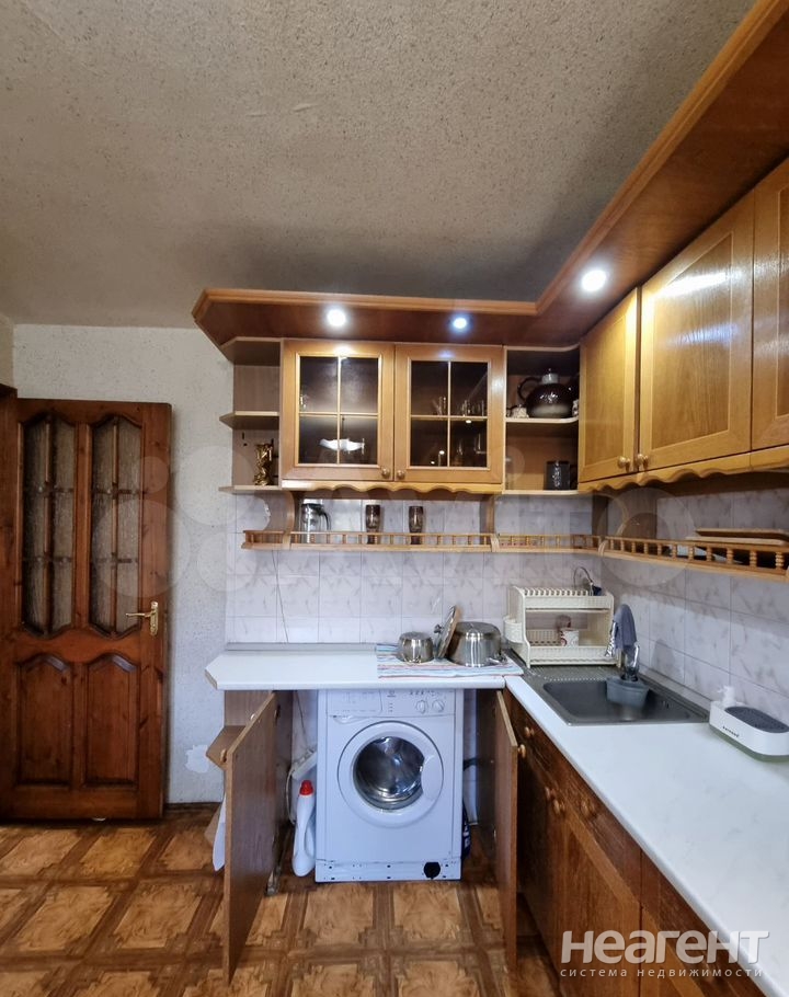 Сдается Многокомнатная квартира, 74 м²