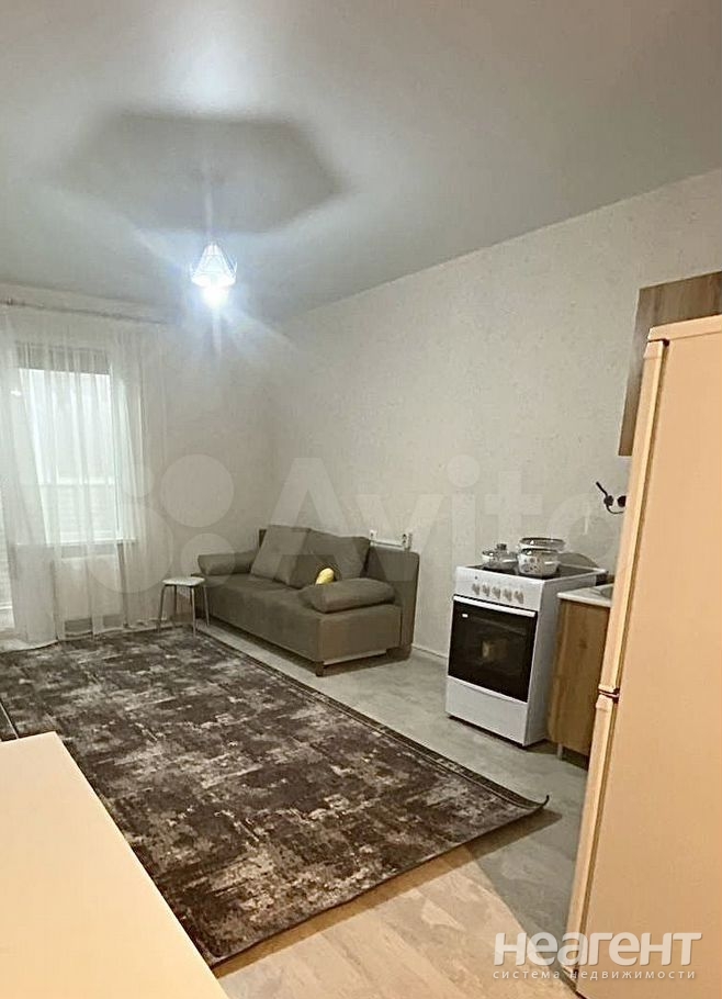 Продается 1-комнатная квартира, 26,8 м²