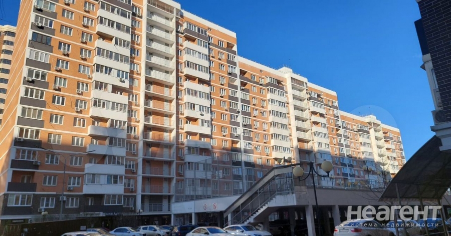 Сдается 2-х комнатная квартира, 58,2 м²