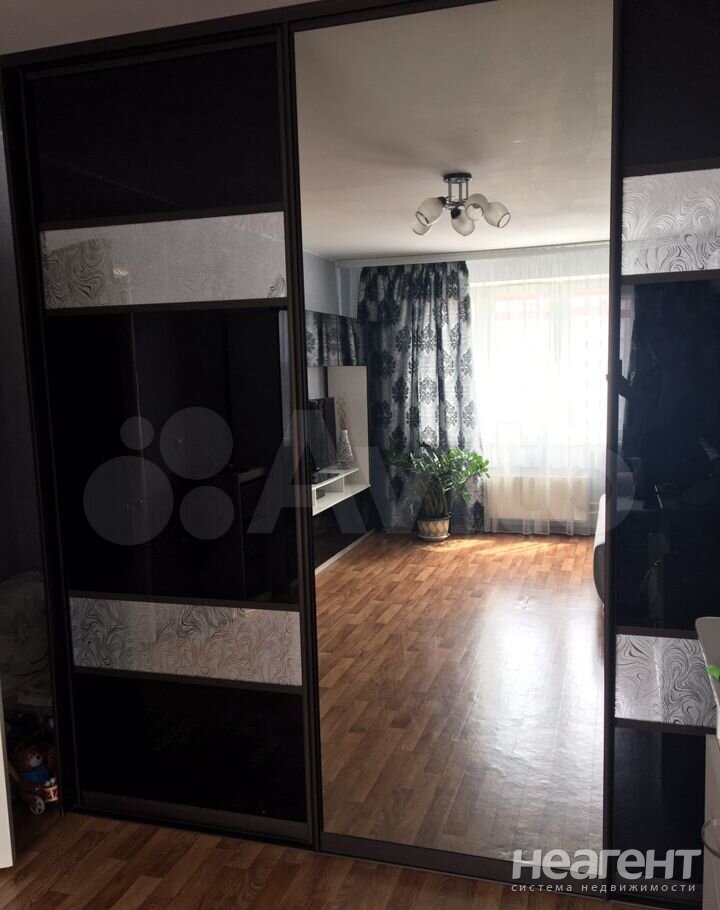 Сдается 1-комнатная квартира, 39 м²