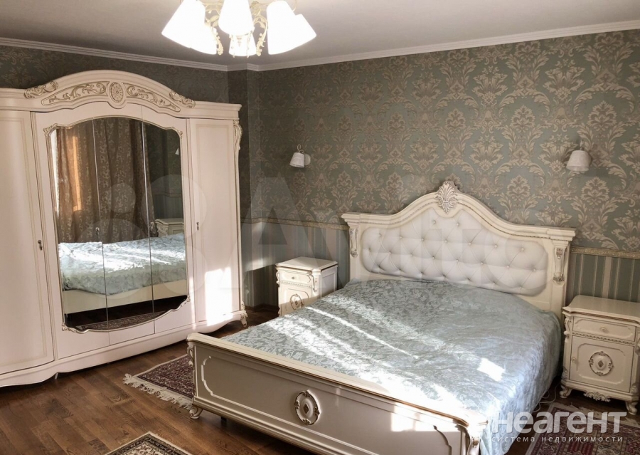 Продается 3-х комнатная квартира, 122,1 м²