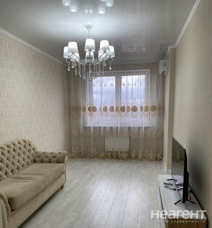 Сдается 1-комнатная квартира, 44 м²