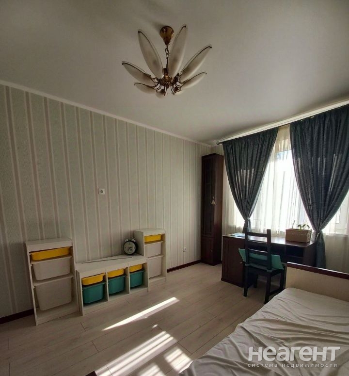 Сдается 2-х комнатная квартира, 61 м²