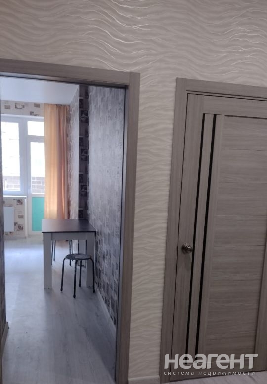 Сдается 1-комнатная квартира, 38,4 м²