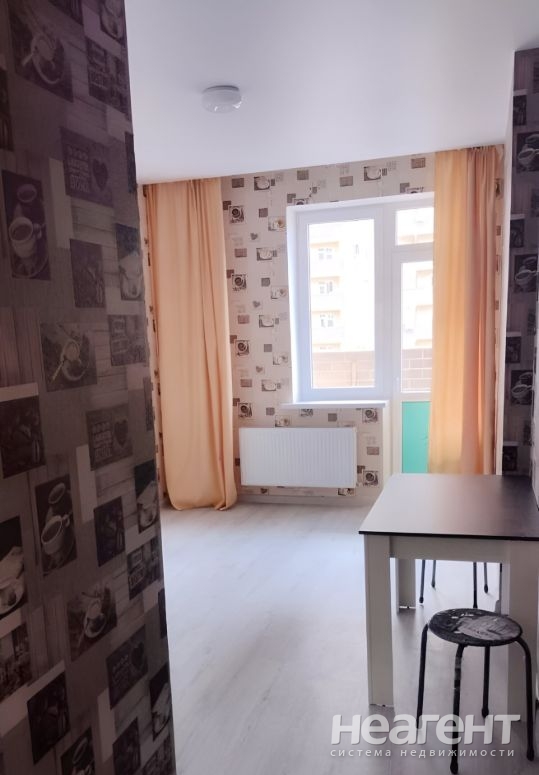 Сдается 1-комнатная квартира, 38,4 м²