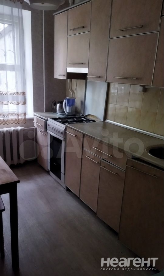 Сдается Многокомнатная квартира, 62 м²