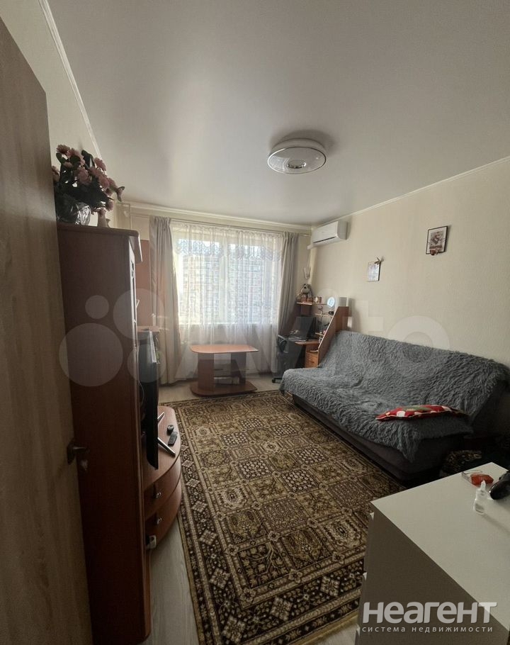 Продается 1-комнатная квартира, 39 м²