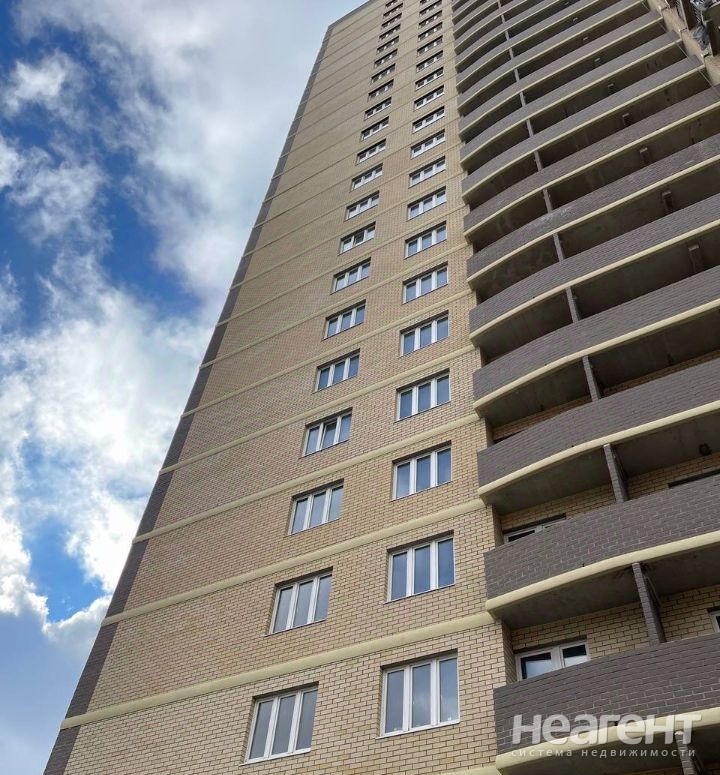 Продается 2-х комнатная квартира, 58 м²