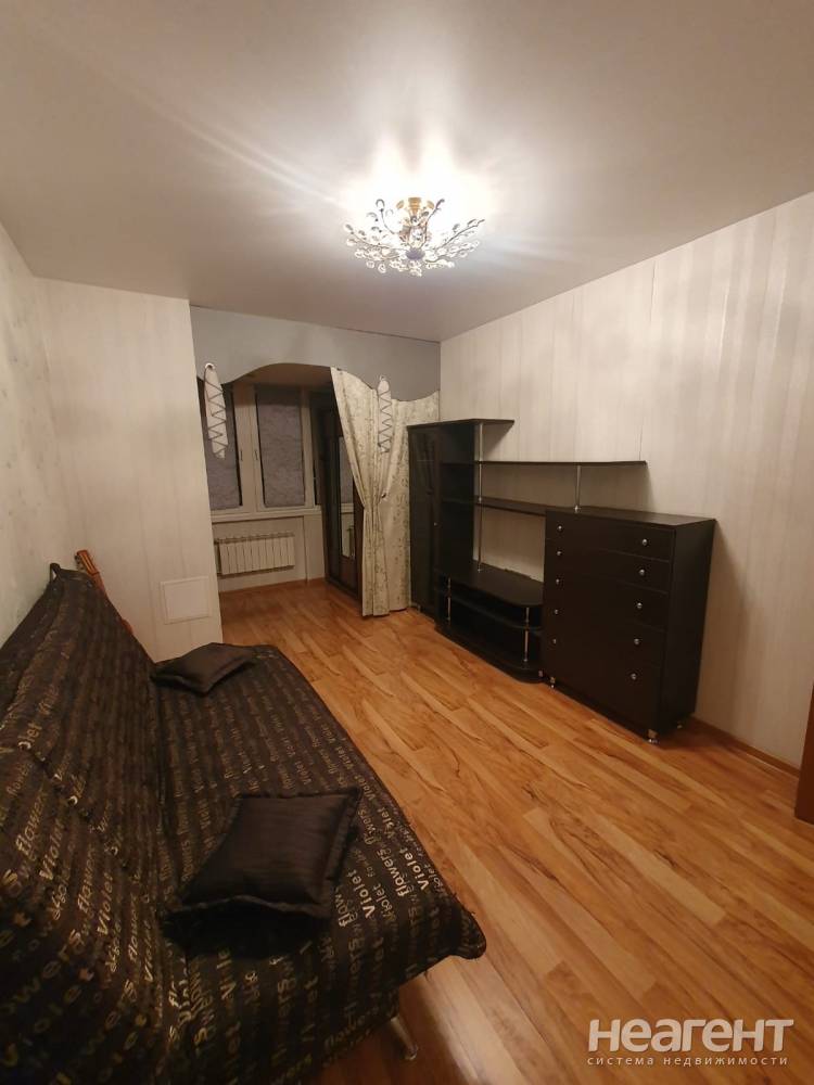 Сдается Многокомнатная квартира, 82 м²