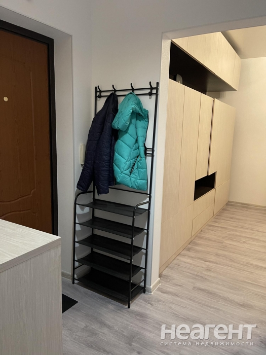 Сдается 1-комнатная квартира, 40 м²