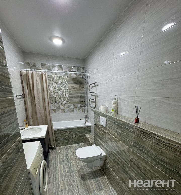 Сдается 2-х комнатная квартира, 57,6 м²