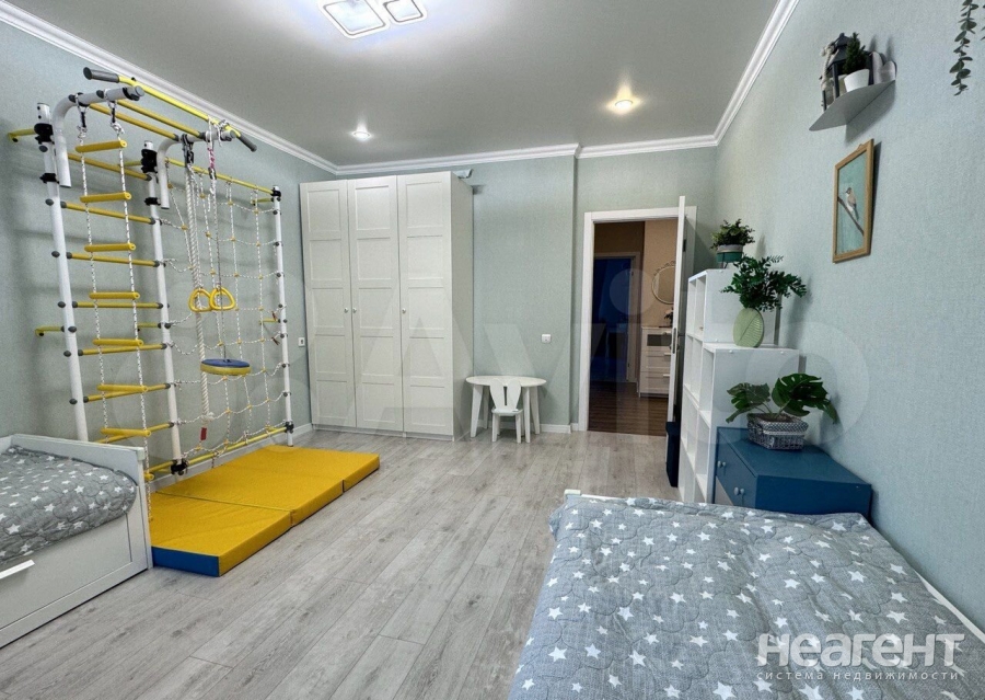 Сдается 2-х комнатная квартира, 65 м²