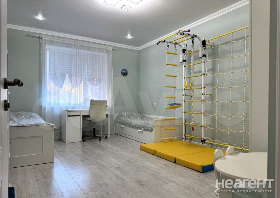 Сдается 2-х комнатная квартира, 65 м²